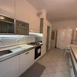Апартаменты Elegante Vicino Mare E Centro *