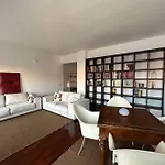 Elegante Vicino Mare E Centro Апартаменты *