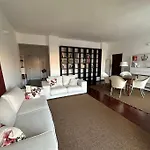 Апартаменты Elegante Vicino Mare E Centro Пезаро