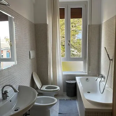 Apartamento Elegante Vicino Mare E Centro