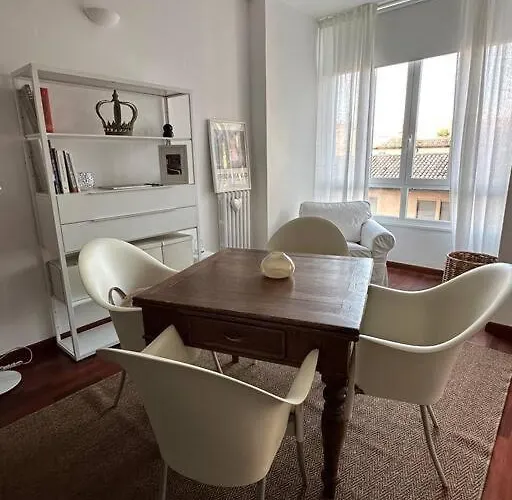 Elegante Vicino Mare E Centro